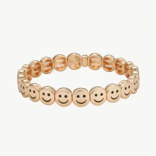 Entdecke das Smiley-Armband: Jedes einzelne goldene Perlen-Element trägt ein stylisches Smiley-Design, das deinem Look pure Lebensfreude verleiht. Die funkelnden Goldperlen kommen auf dem cleanen White Background besonders modern und edel zur Geltung - und machen dich garantiert zum Hingucker!.