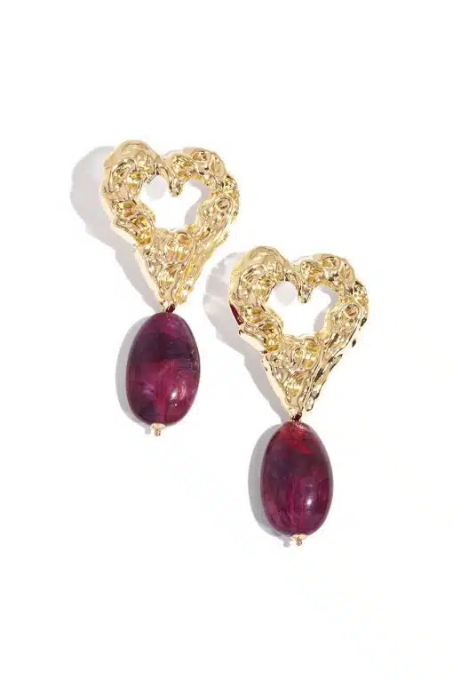 Entdecke die Heart Glow Statement Ohrstecker: Goldfarben, modern strukturiert und mit violettem Stein - dein elegantes Must-have!.