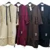 Mach deinen Auftritt unvergesslich: Das Glitz Up Your Day Kleid mit Kapuze und glitzernden Pailletten wartet auf dich!.