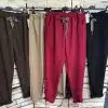 Entdecke die "Wild Comfort" Soft Pants in Braun, Beige, Rot und Schwarz - stylisch, bequem und bereit für deinen Look!.