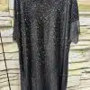 Entdecke dein Gala Shine Kleid: Schwarz, kurze Ärmel, funkelnde Pailletten und feine Spitze - dein eleganter Auftritt!.
