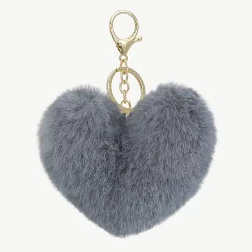 Entdecke deinen grauen, flauschigen Herz-Schlüsselanhänger mit goldenem Ring - ein stylisches It-Piece für deine Tasche!.