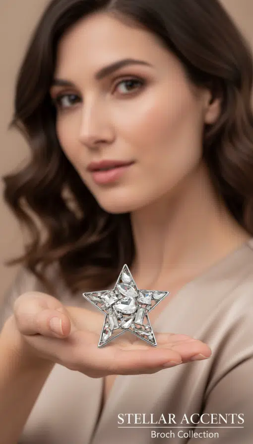 Halten Sie die funkelnde Star Magnet Brosche (Kopie) in Ihrer Hand und entdecke pure Brillanz aus der Stellar Accents Kollektion.