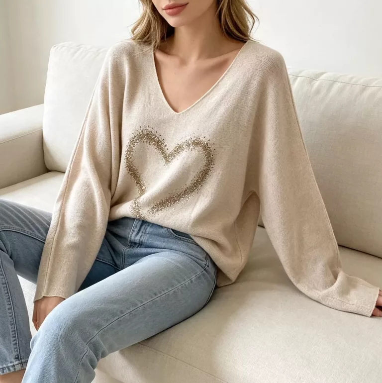 Glitzerndes Herz-Strickpullover mit V-Ausschnitt