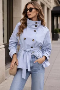 Hellblaue Damenjacke mit Gürtel